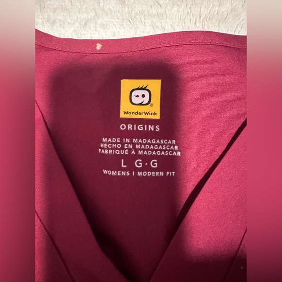 WonderWink Origins Maroon Wine Red Scrub Medical Top Work Uniform - Picture 4 of 11